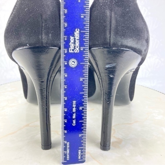 Calvin Klein Heels Womens Size 10 Black Suede Metal Buckle Elegant Career Shoes - Picture 10 of 10